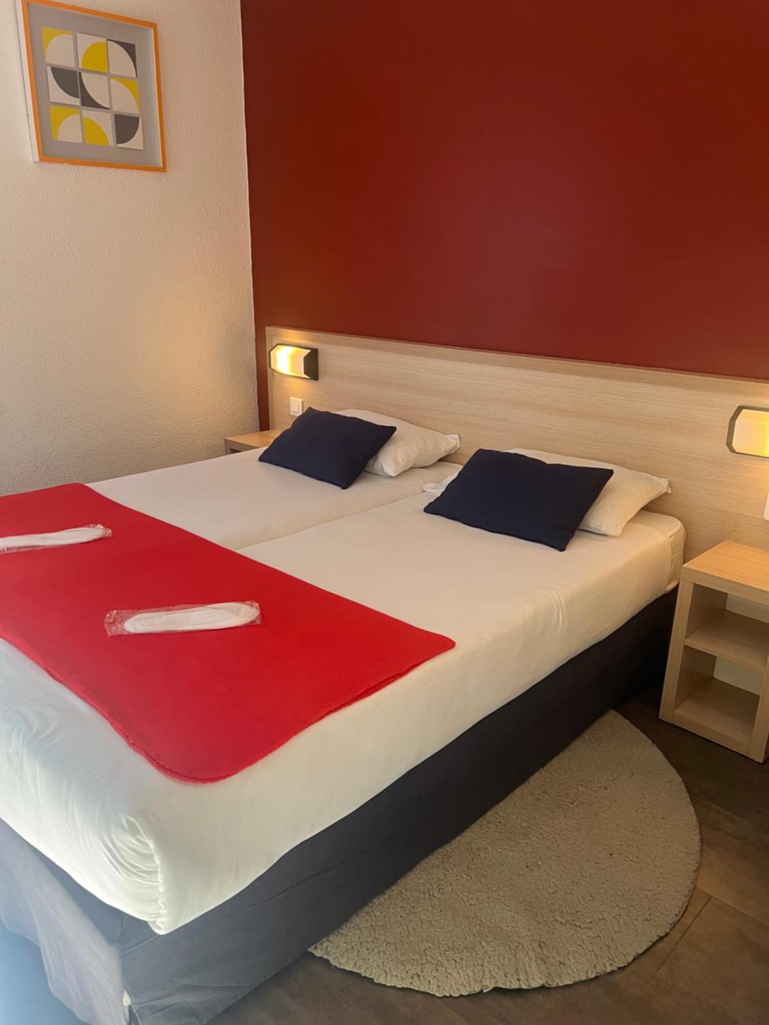 Budget Hotel Melun Sud - Dammarie Les Lys Zewnętrze zdjęcie
